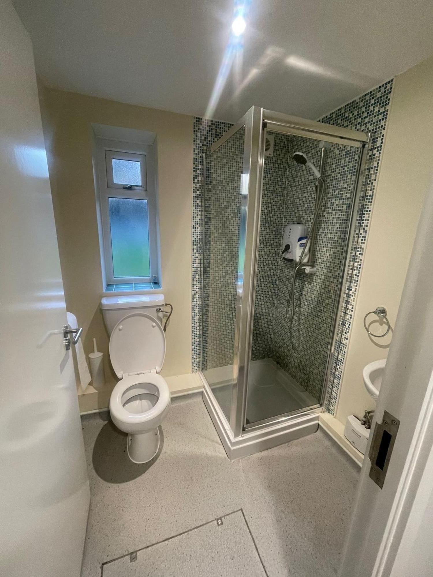 Slieve Apartment Suites Бирмингем Экстерьер фото