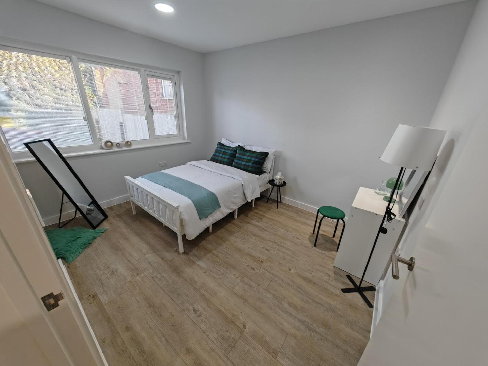 Slieve Apartment Suites Бирмингем Экстерьер фото
