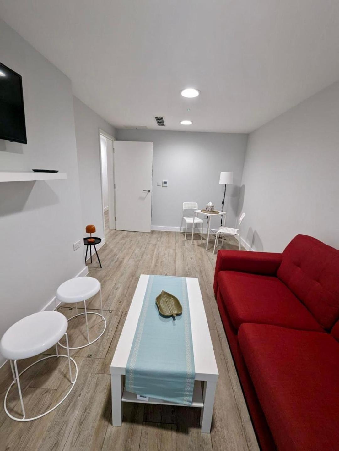 Slieve Apartment Suites Бирмингем Экстерьер фото